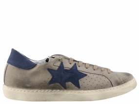 2Star Distressed Sneakers