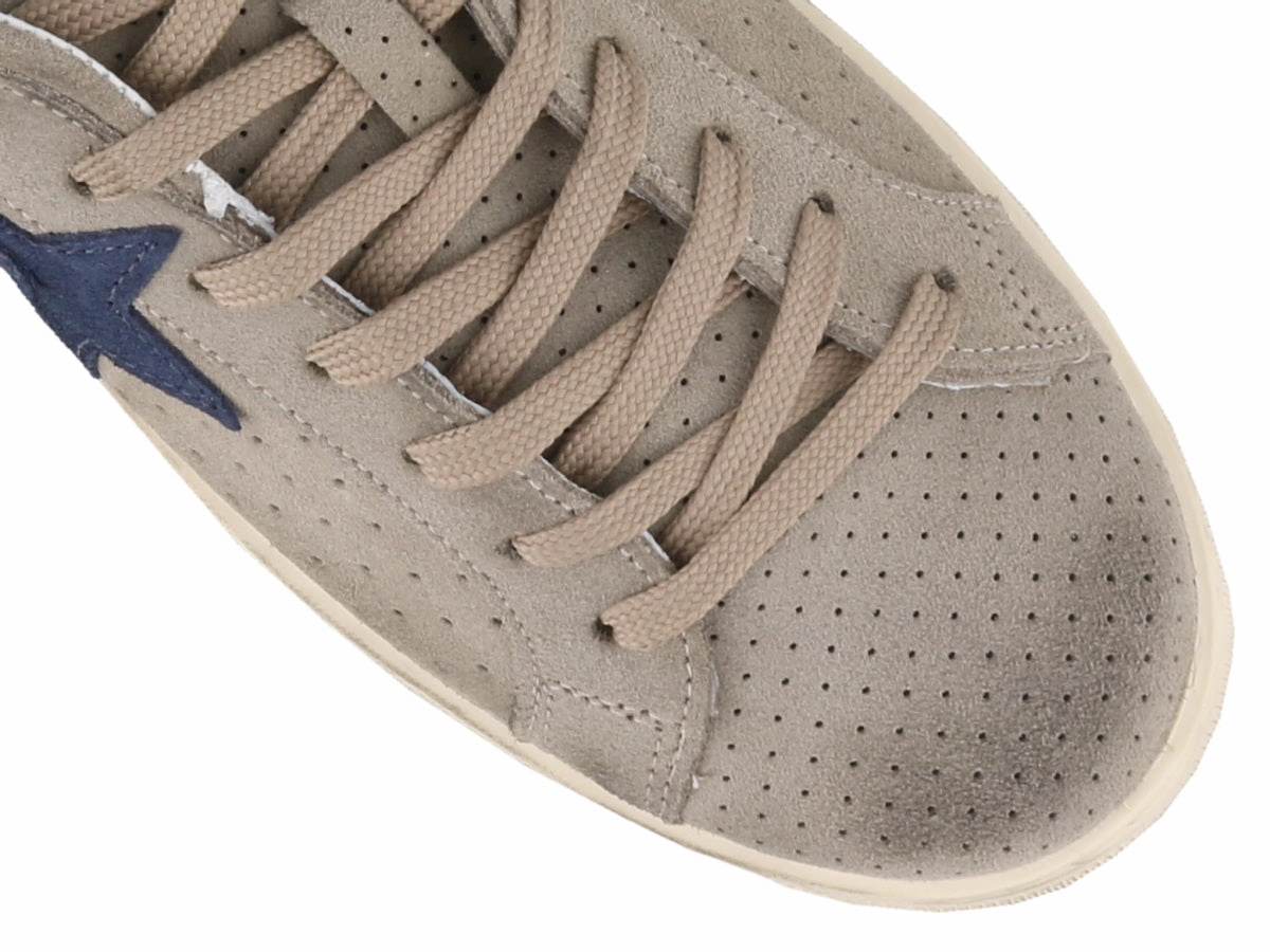 2Star Distressed Sneakers