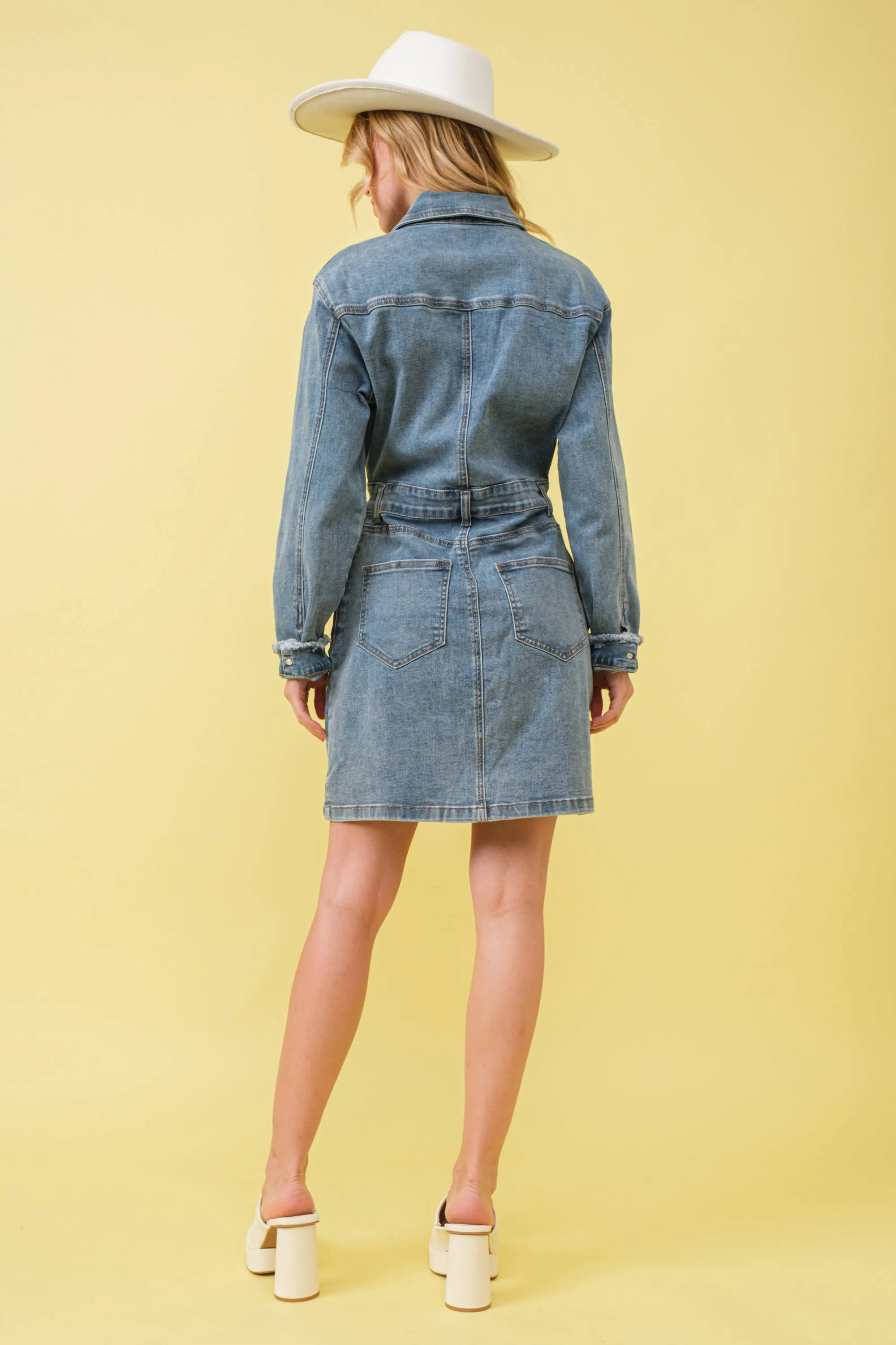 80053D - Garment Washed Studded Fringe Western Denim Dress: LIGHT WASH