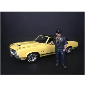 American Diorama Figurine - "Hanging Out II" Juan for 1/18 Scale Models Blister Pack