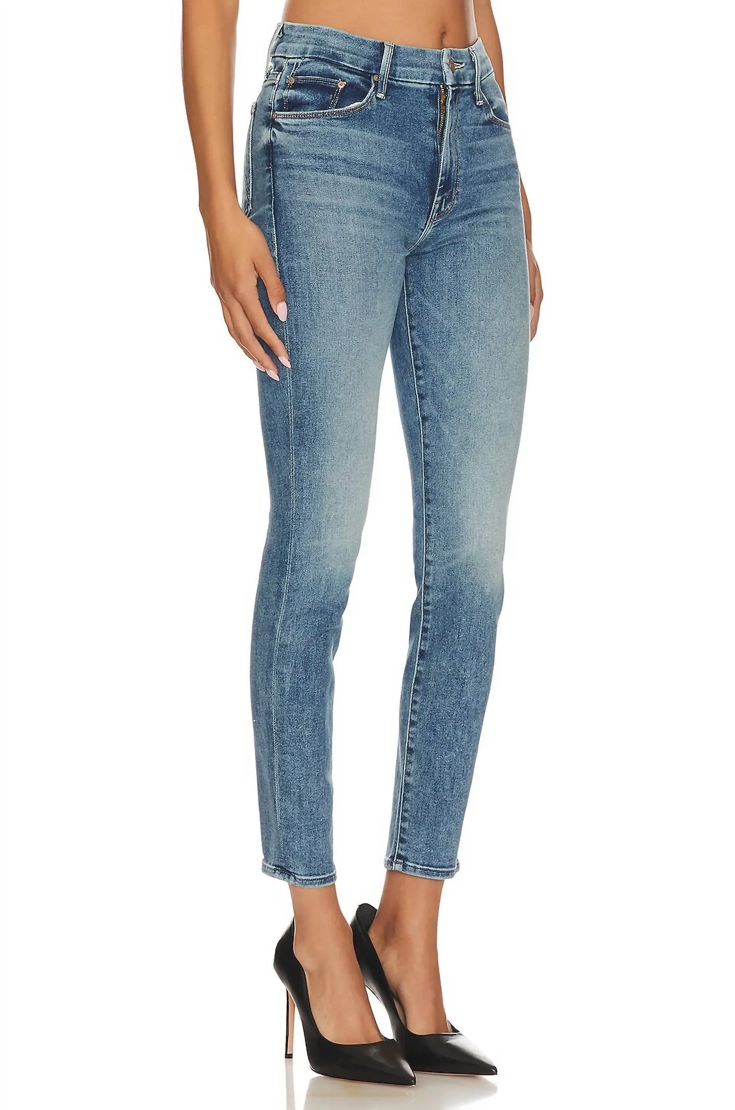Looker Ankle Jeans In Jcn