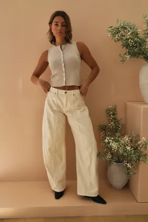 SAMMIE BARREL JEANS