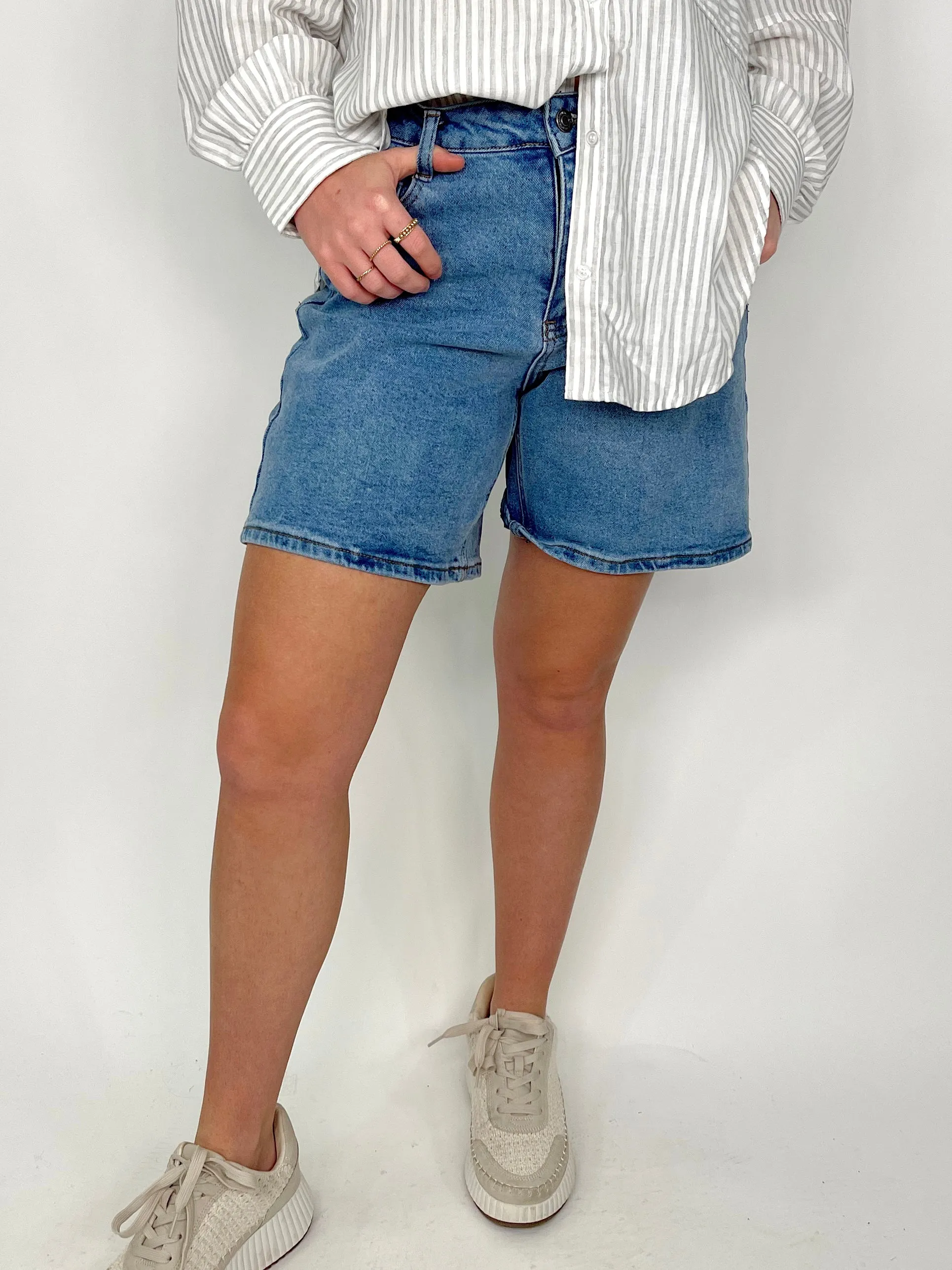 The Kelsey Mom Shorts