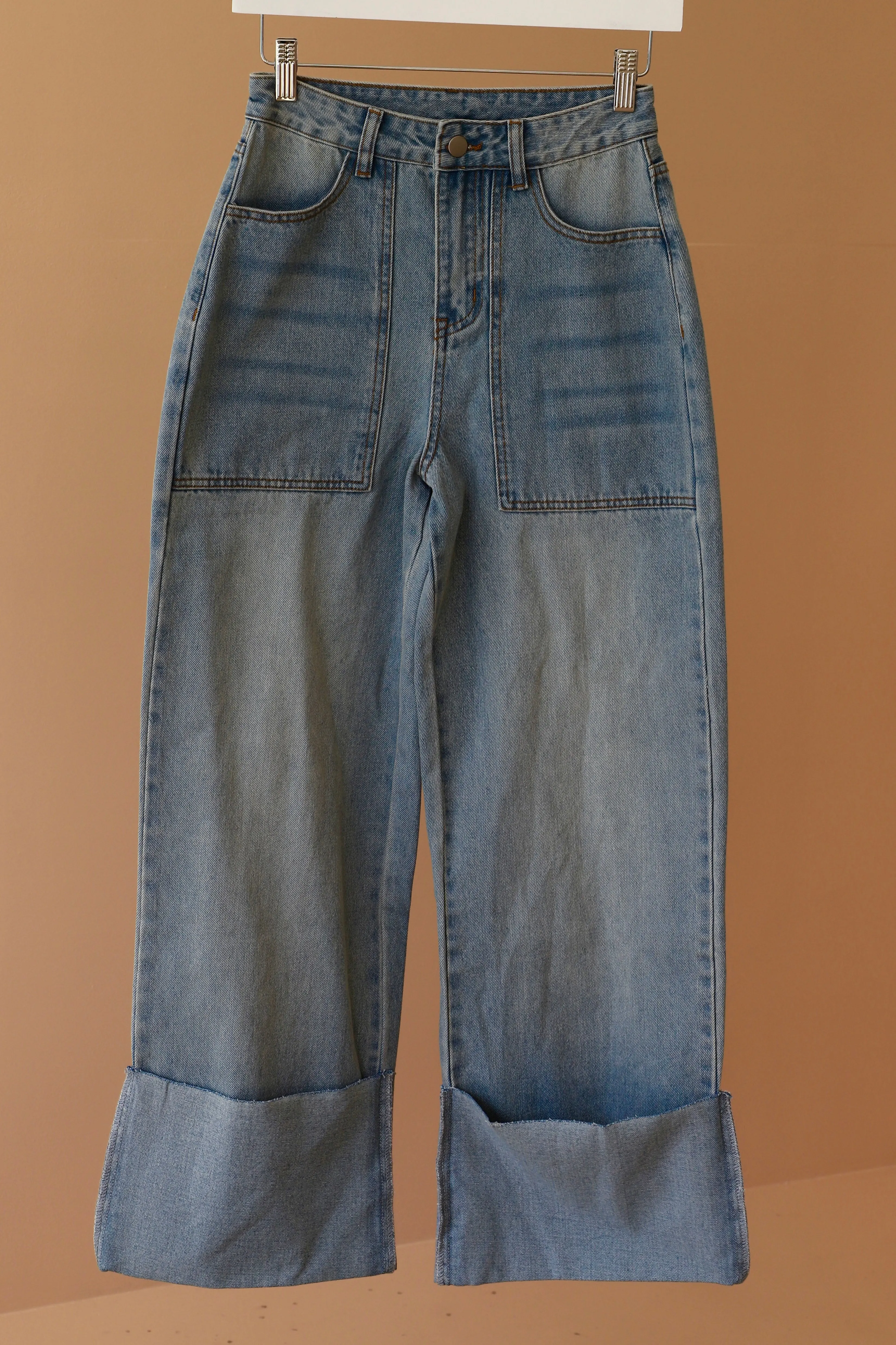 WIDE CUFF JEANS